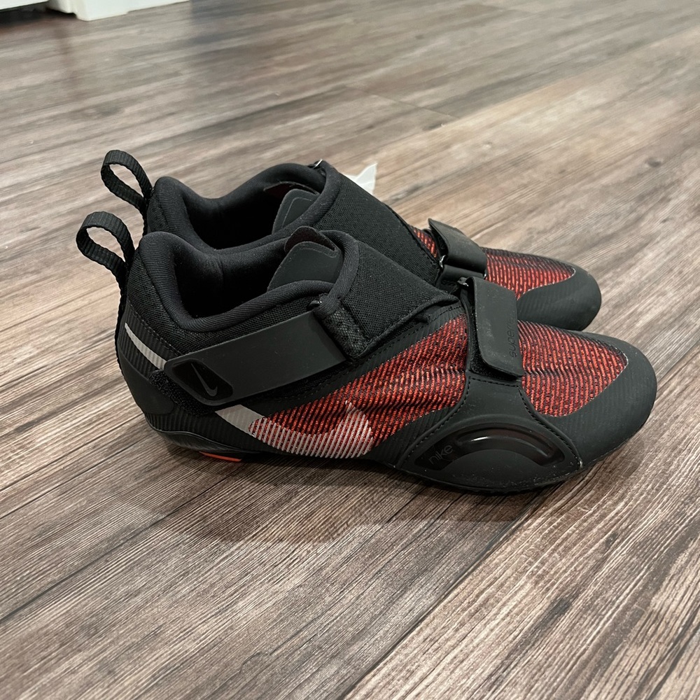 Nike SuperRep Cycle Black/Orange size 8.5